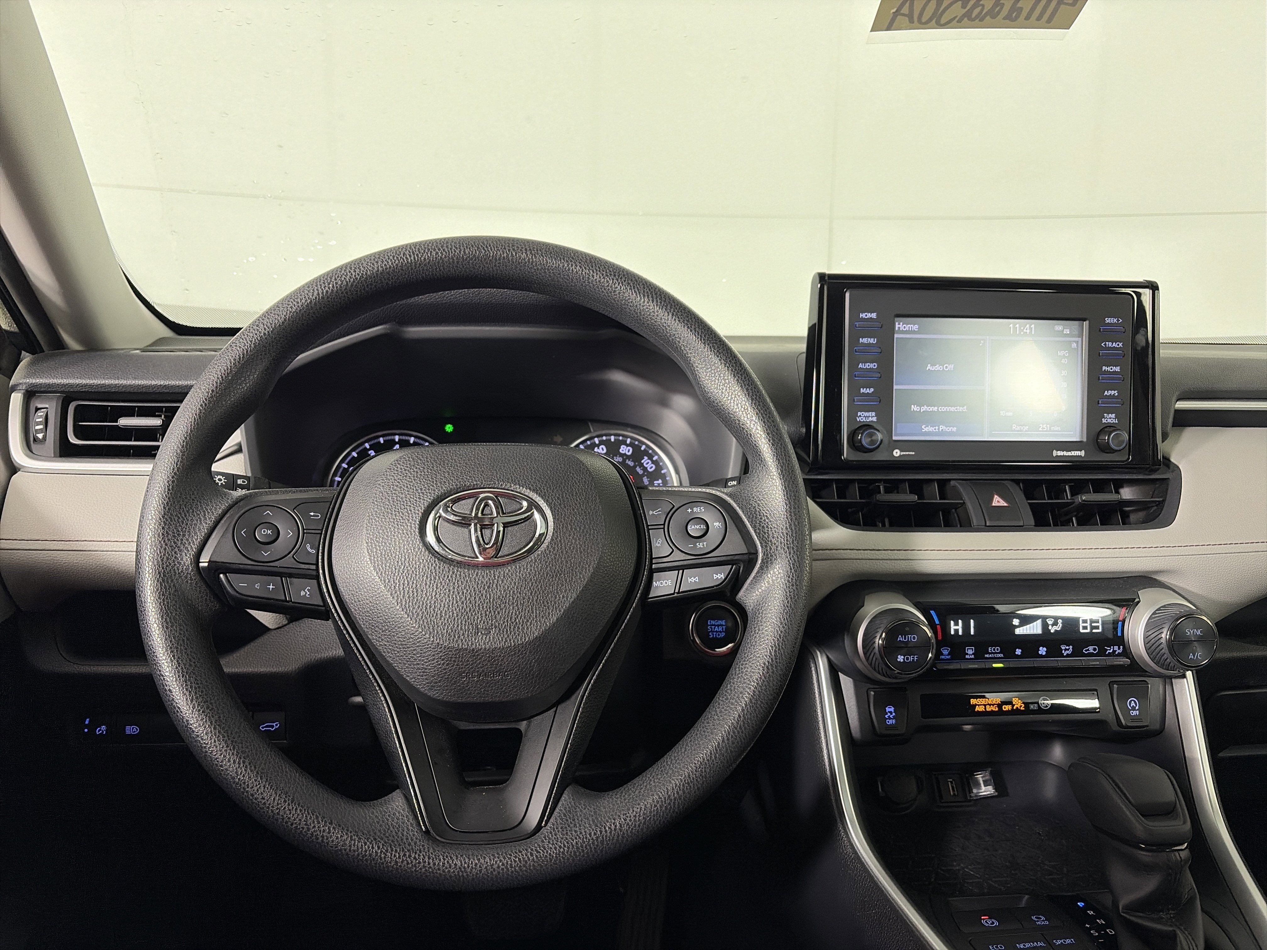 Used 2020 Toyota RAV4 XLE image 20