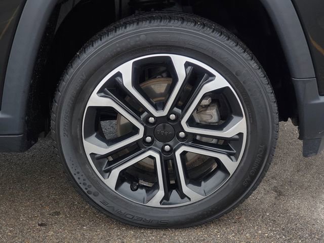 Used 2022 Jeep Compass Limited image 5