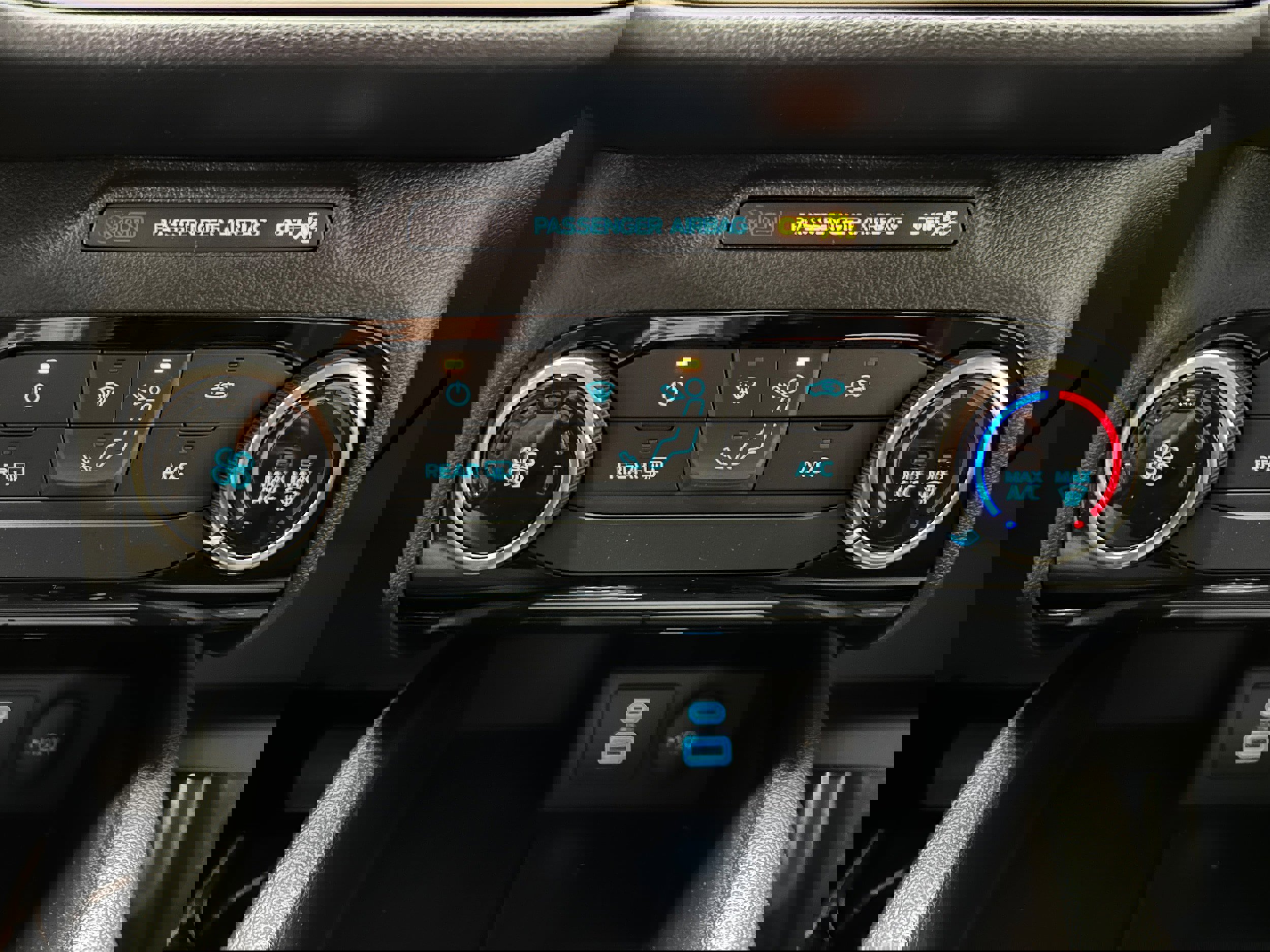 Certified 2022 Ford Escape S image 19