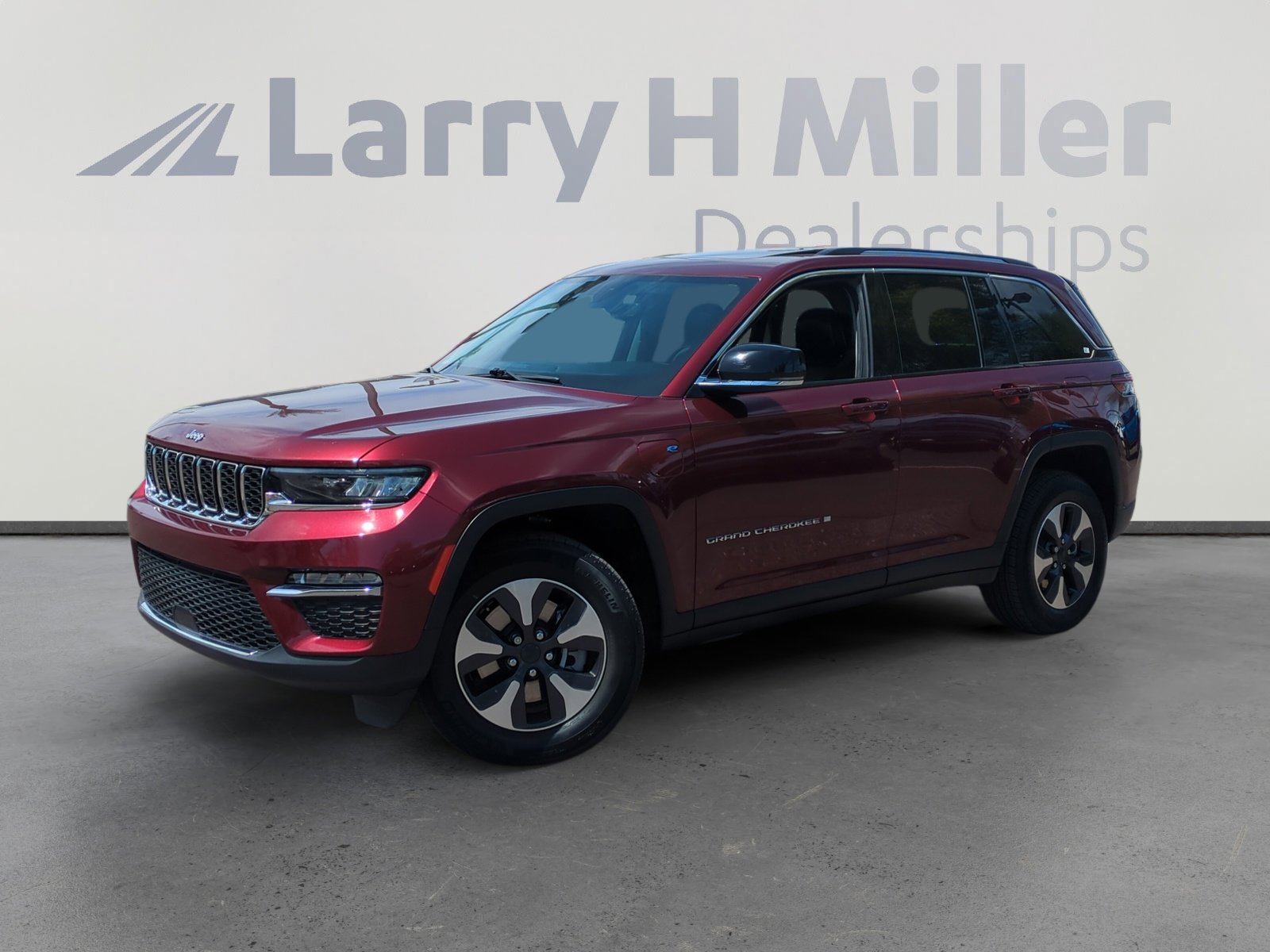 Used 2022 Jeep Grand Cherokee Limited 4xe video 1