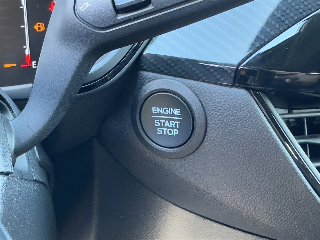 New 2025 Ford Escape ST-Line w/ Equipment Group 301A image 32