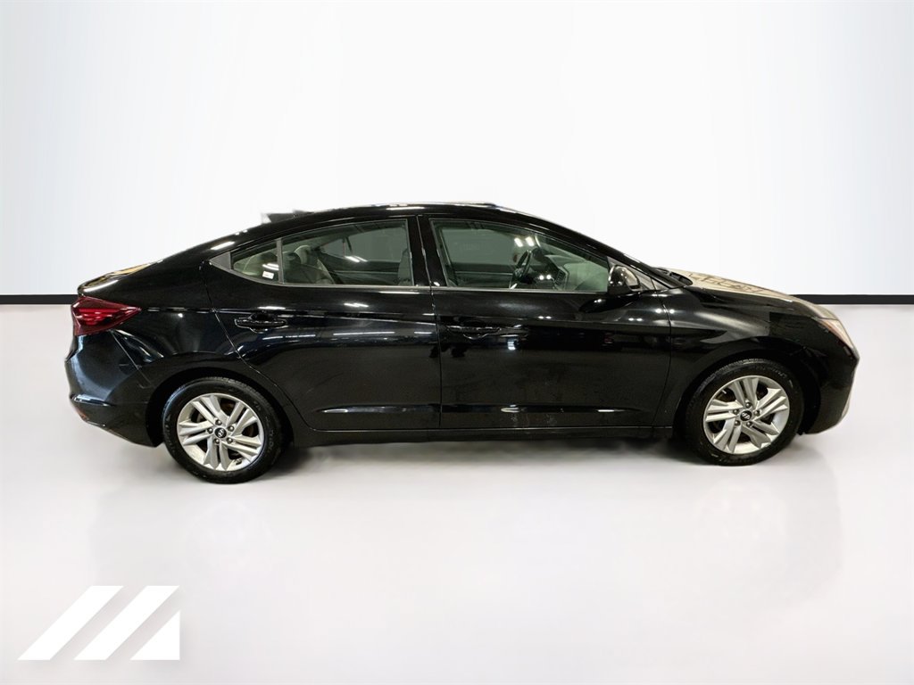 Used 2020 Hyundai Elantra Value Edition FWD image 4