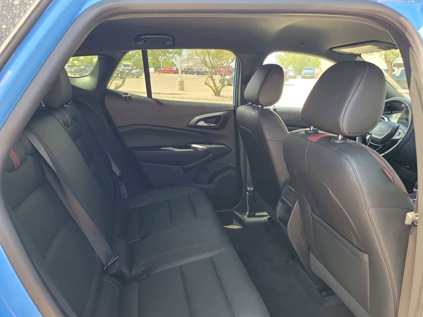 Used 2024 Chevrolet Trax RS w/ Driver Confidence Package image 17