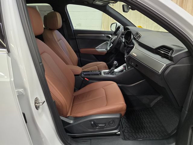 Certified 2024 Audi Q3 2.0T Premium Plus AWD/4WD image 36
