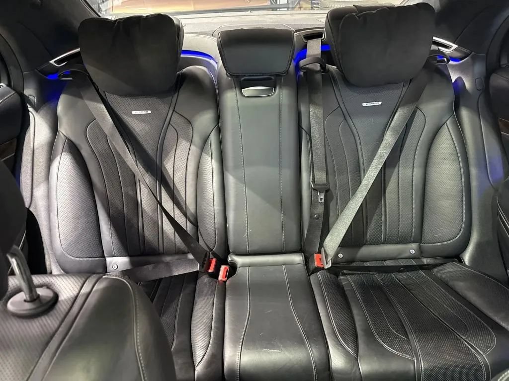 Used 2014 Mercedes-Benz S 63 AMG 4MATIC Sedan image 34