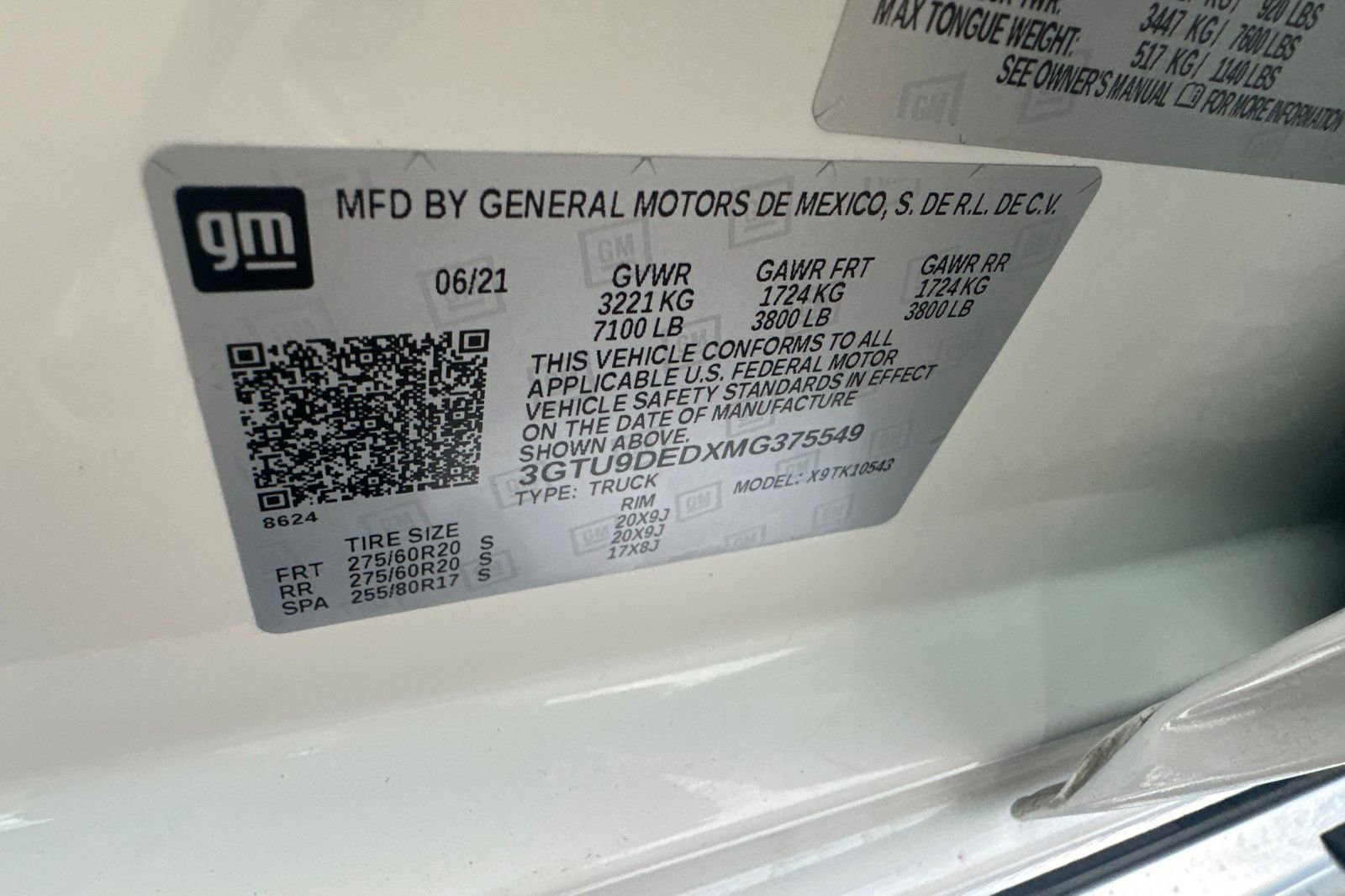 Used 2021 GMC Sierra 1500 SLT w/ SLT Premium Package image 29