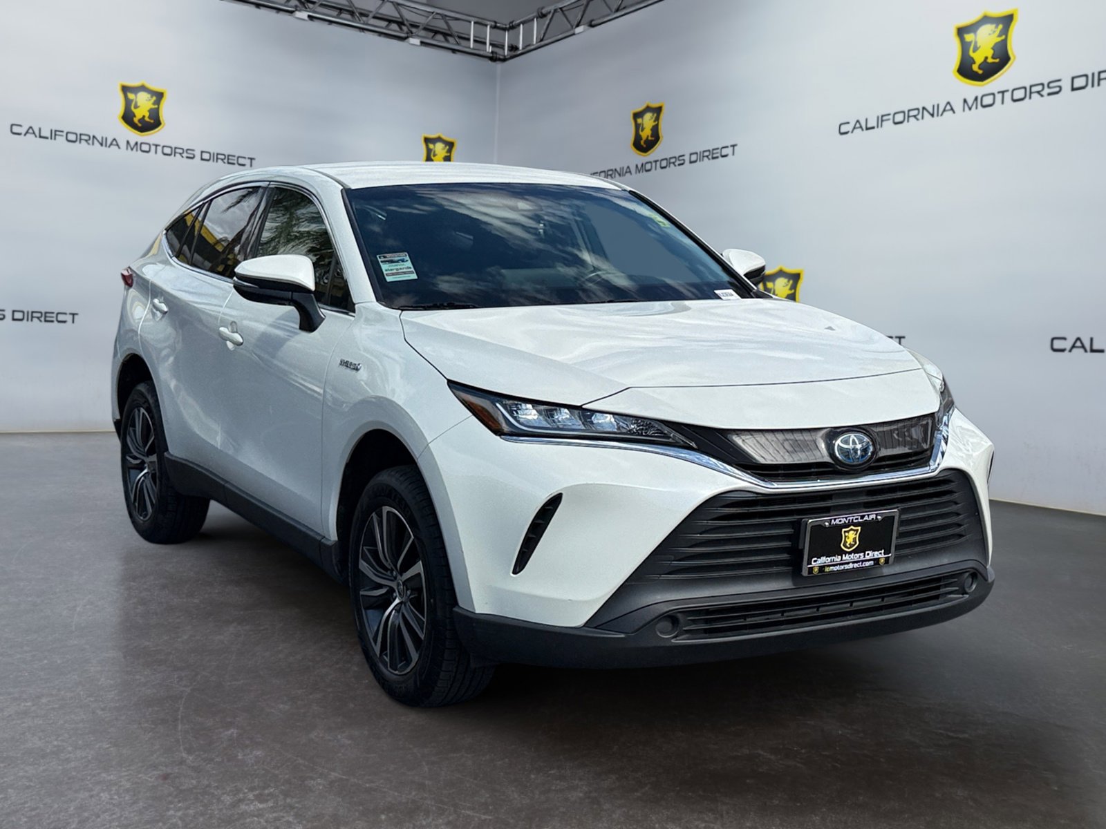 Used 2021 Toyota Venza LE image 7