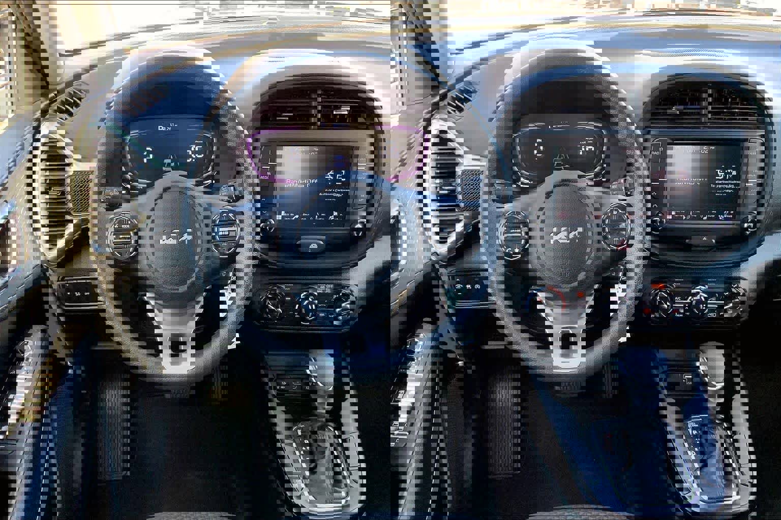 Used 2024 Kia Soul LX w/ Option Group 015 image 9