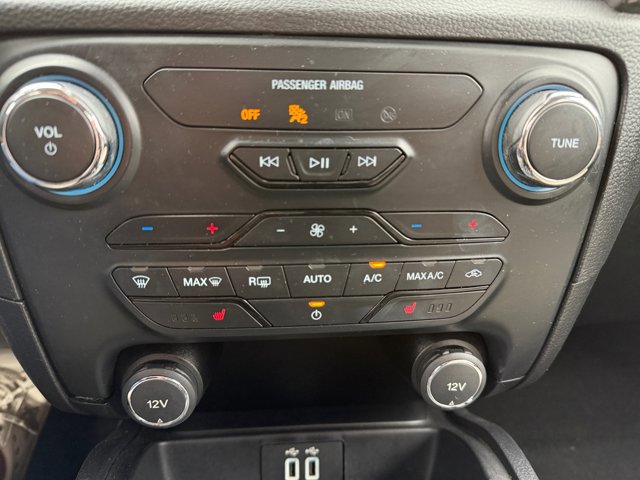Used 2020 Ford Ranger Lariat w/ FX4 Off-Road Package AWD/4WD image 30