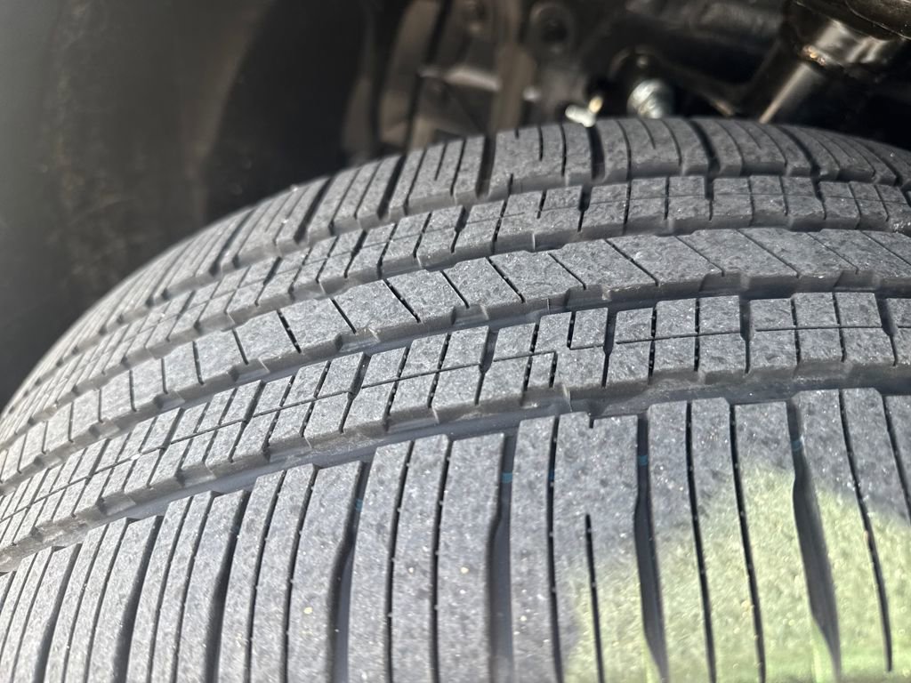 Certified 2026 Nissan Rogue SV w/ SV Premium Package image 30