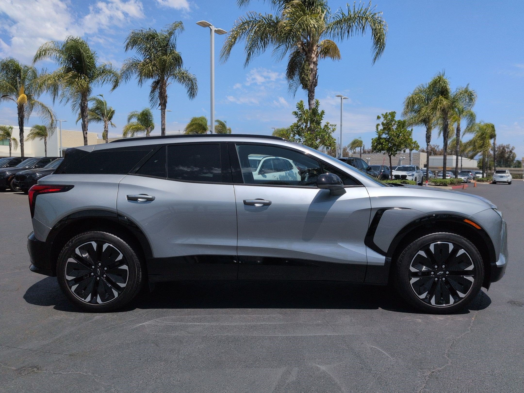 Used 2024 Chevrolet Blazer EV RS AWD/4WD image 11