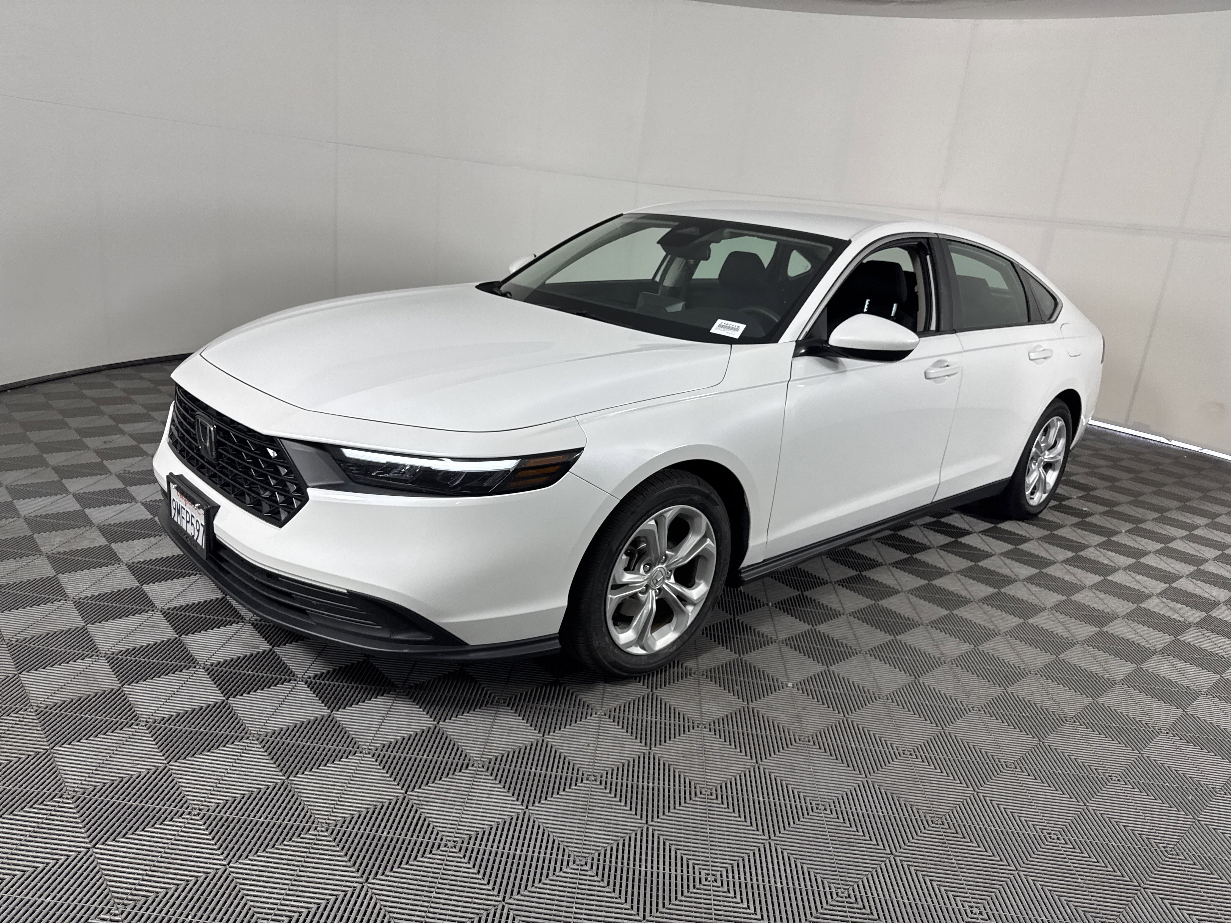 Certified 2024 Honda Accord LX image 8