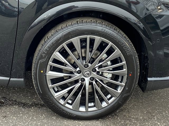 New 2026 Lexus RX 450h AWD image 11