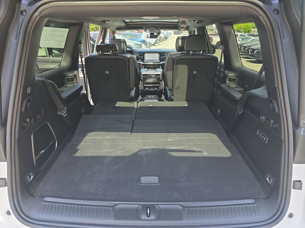 New 2026 Jeep Grand Wagoneer 4WD image 14