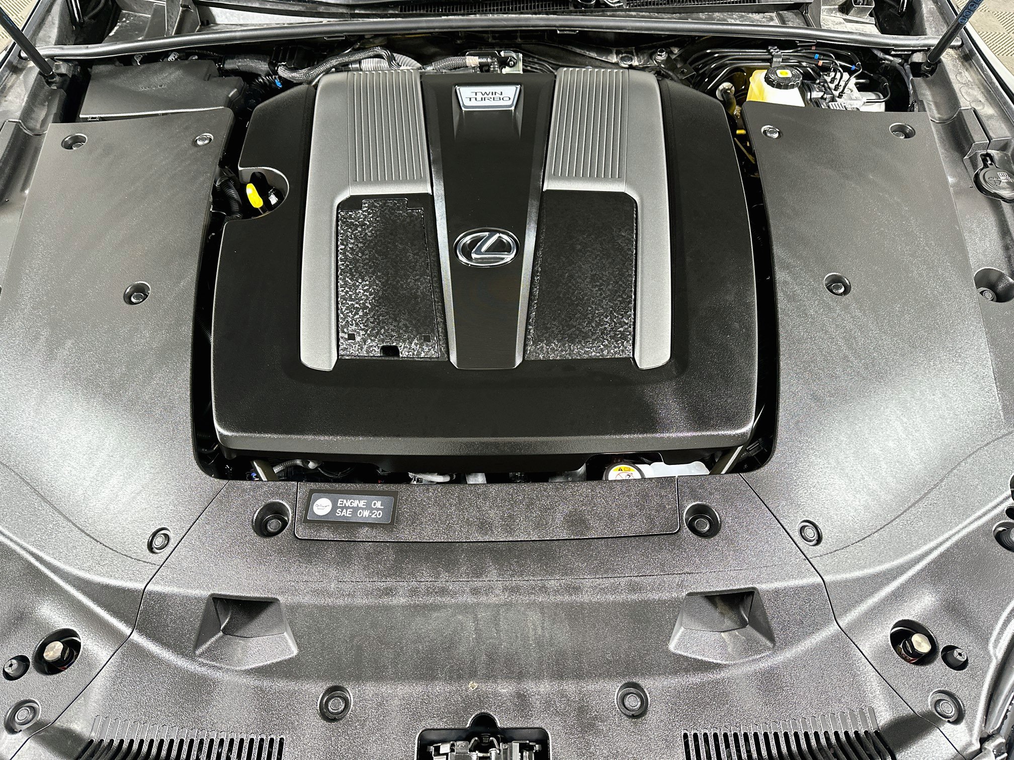 Certified 2025 Lexus LS 500 F Sport AWD/4WD image 28