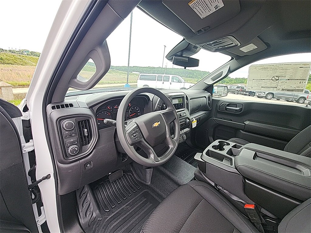 New 2025 Chevrolet Silverado 1500 W/T w/ WT Value Package image 13