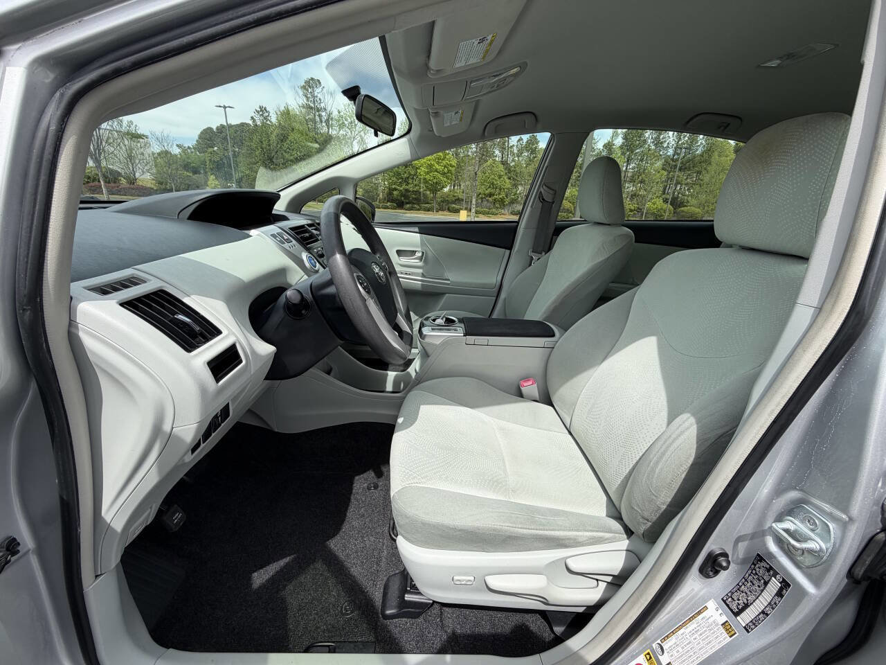 Used 2013 Toyota Prius V Three FWD image 9