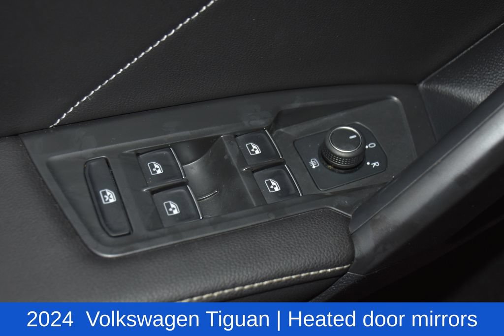 Used 2024 Volkswagen Tiguan SE AWD/4WD image 23