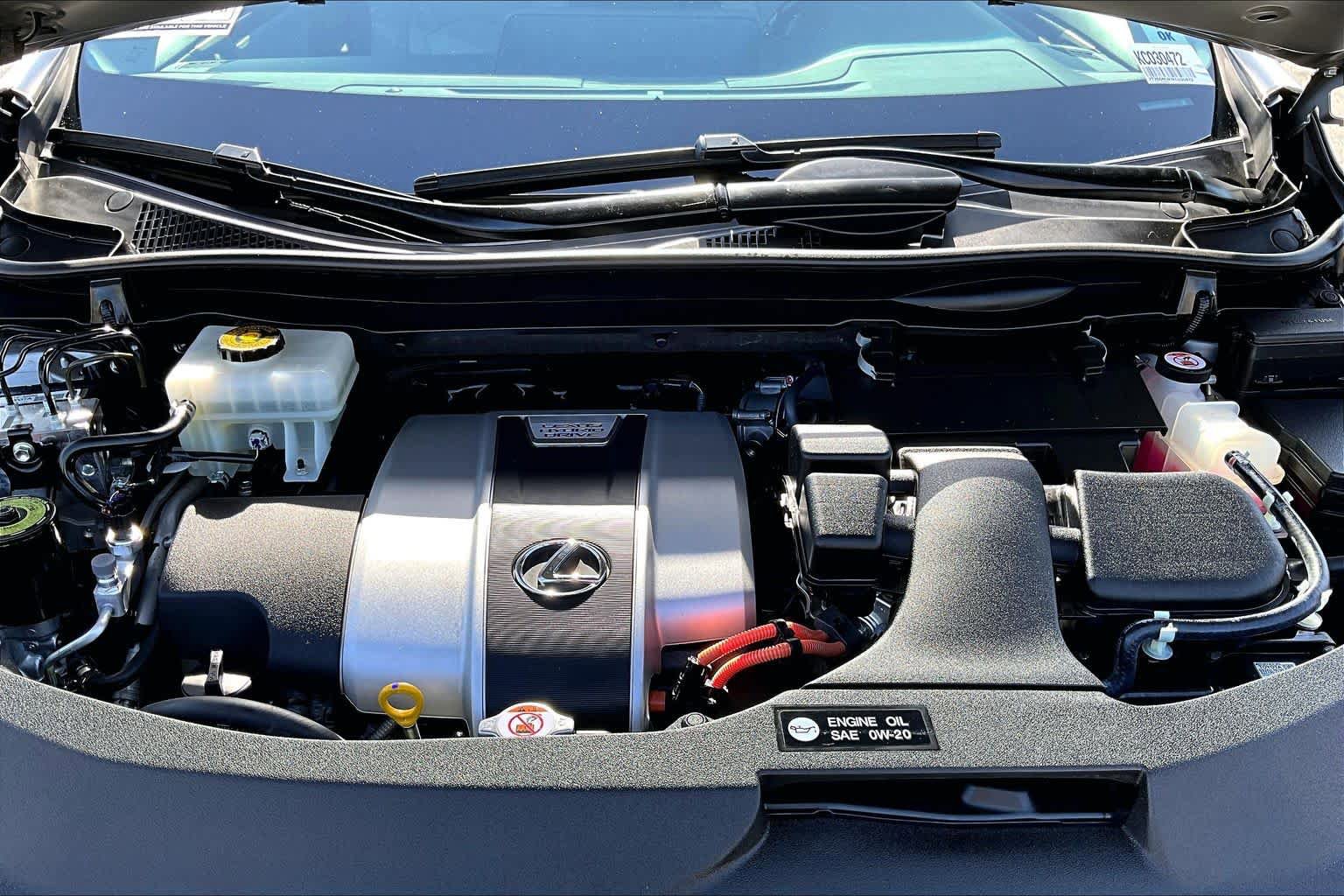 Used 2019 Lexus RX 450h AWD w/ Navigation Package image 30