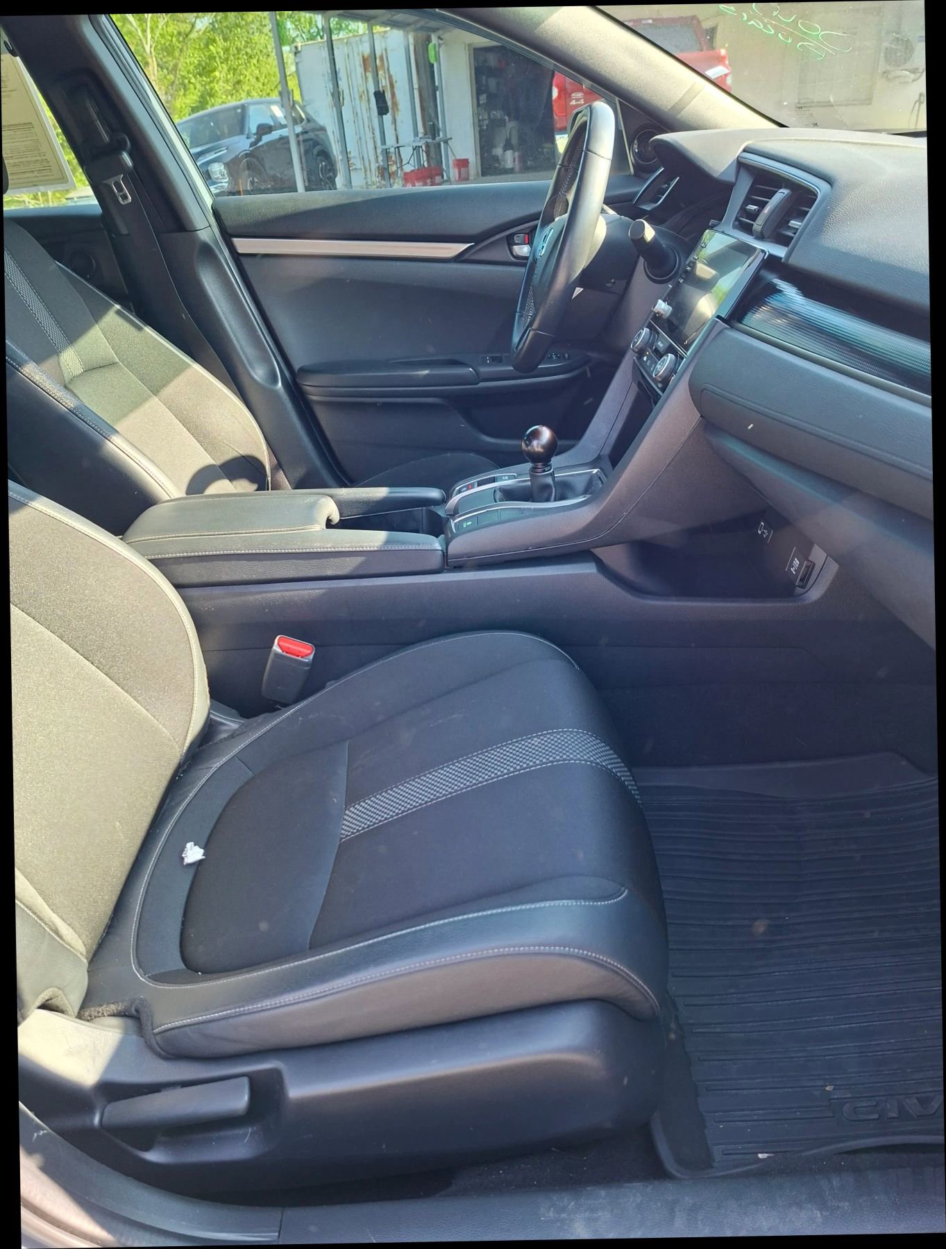 Used 2021 Honda Civic Sport image 11