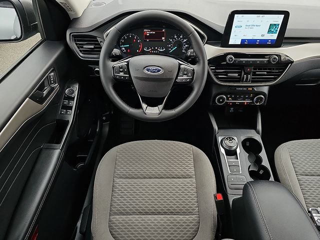 Used 2022 Ford Escape SE w/ Cold Weather Package image 12