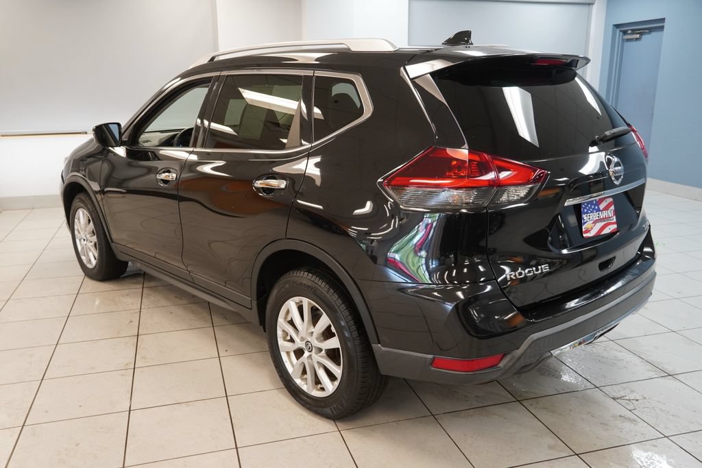 Used 2018 Nissan Rogue SV AWD/4WD image 9