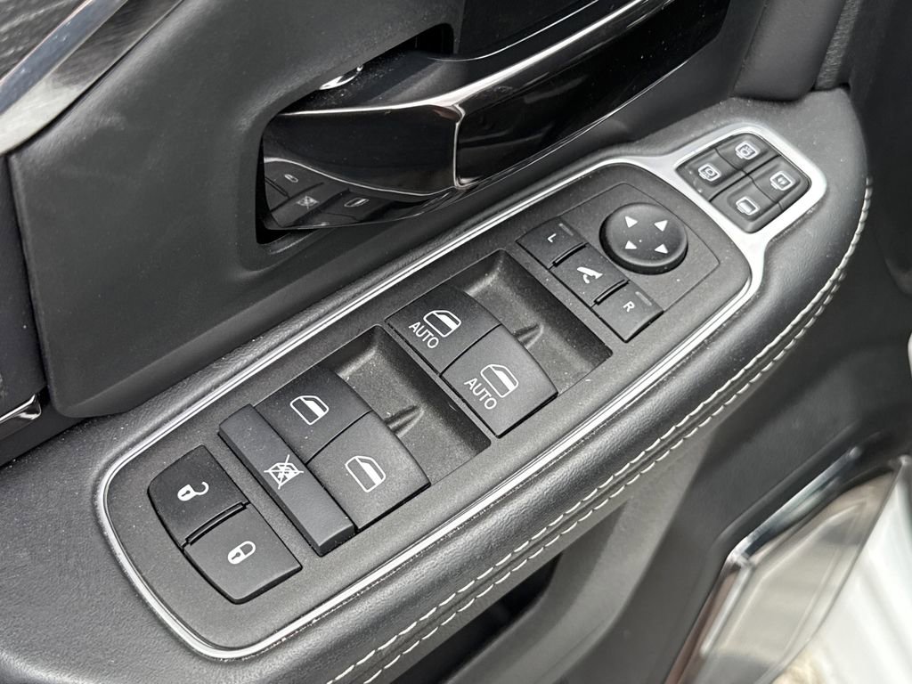 Used 2024 RAM 2500 Limited AWD/4WD image 8