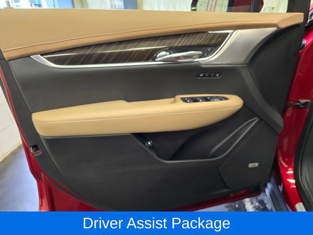Used 2022 Cadillac XT6 Sport w/ Platinum Package image 15