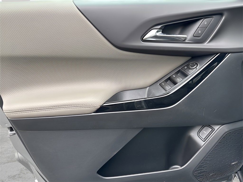 New 2026 Chevrolet Equinox LT w/ Convenience Package II image 20