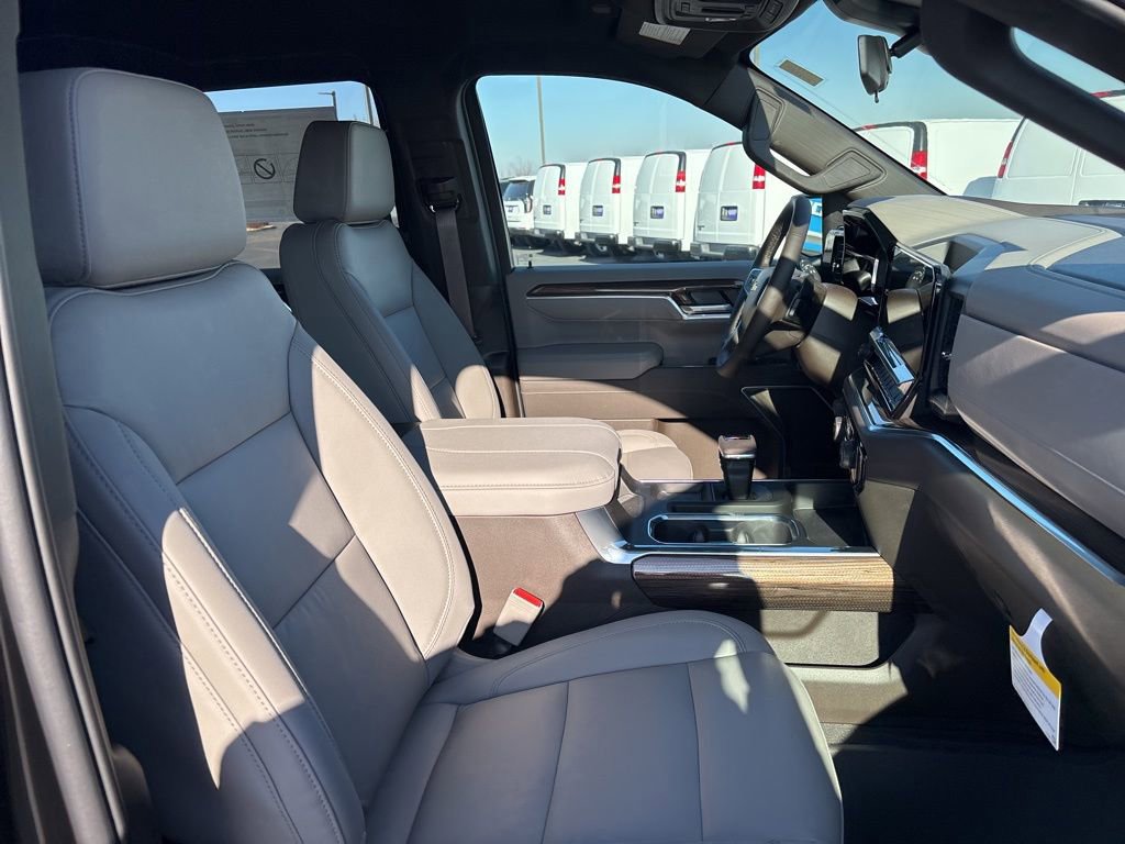 New 2026 Chevrolet Silverado 1500 LT image 48