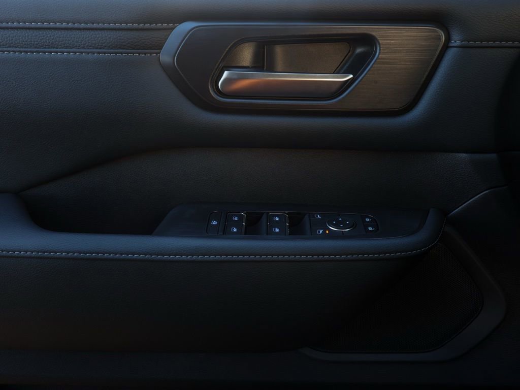 New 2026 Nissan Armada SV image 24