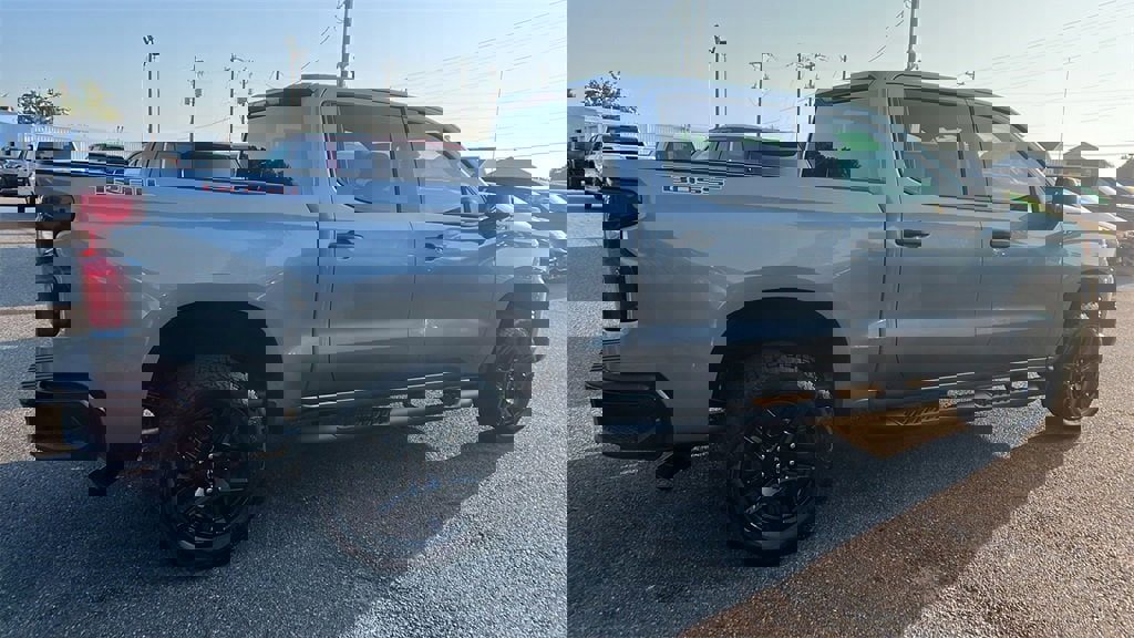 New 2026 Chevrolet Silverado 1500 Custom Trail Boss w/ Turbomax Blackout Package image 5