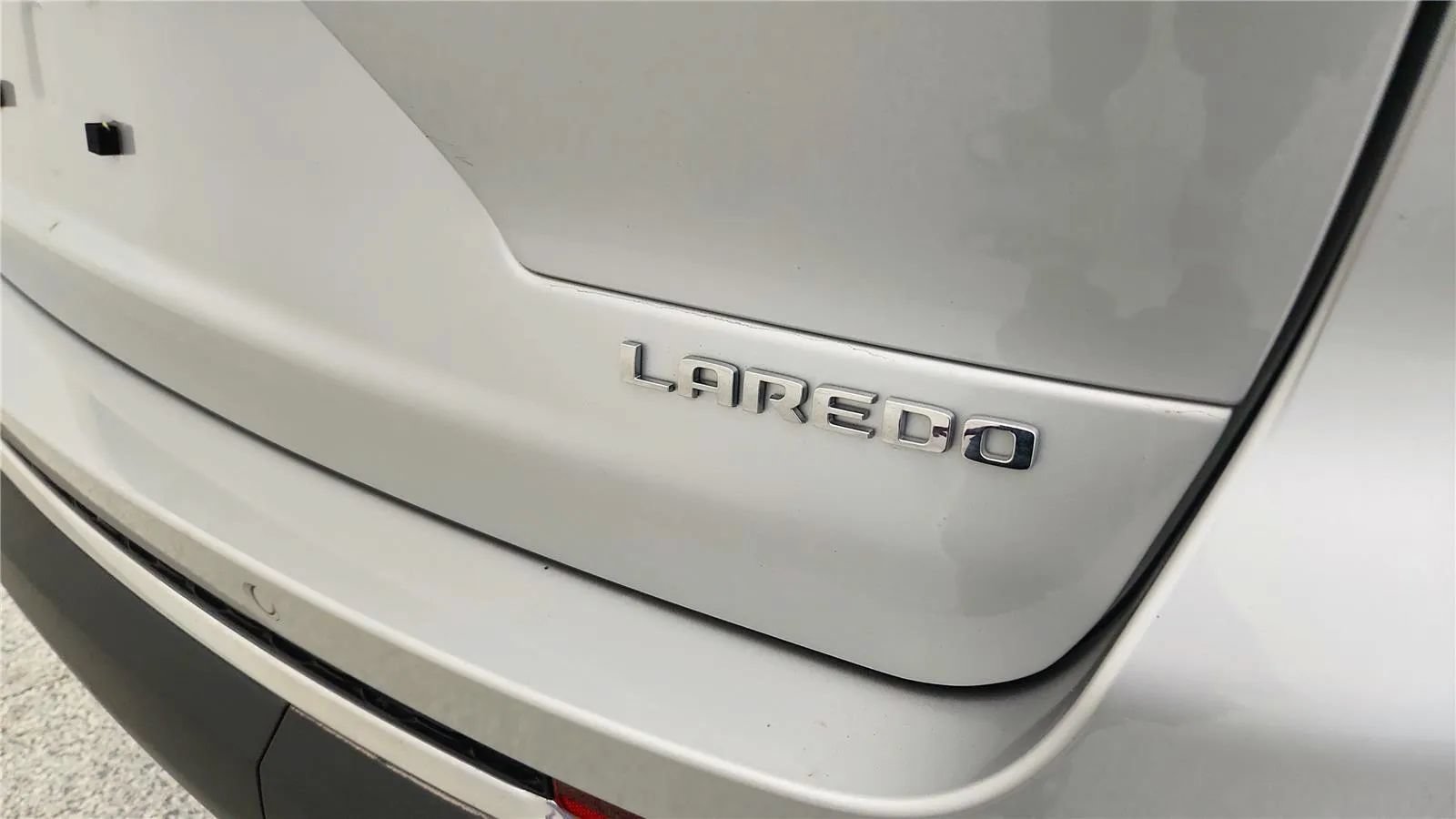 Used 2022 Jeep Grand Cherokee L Laredo w/ Luxury Tech Group I AWD/4WD image 38