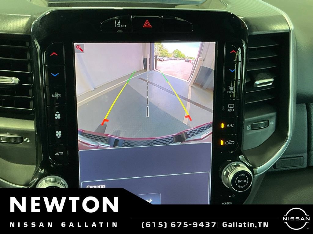 Used 2025 RAM 1500 Big Horn AWD/4WD image 7