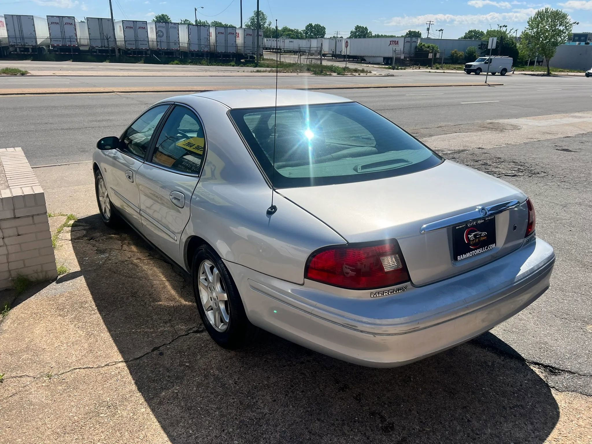 Used 2003 Mercury Sable LS Premium image 4