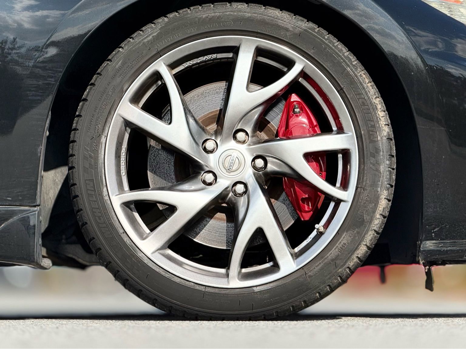 Used 2014 Nissan 370Z Touring w/ Sport Package image 18