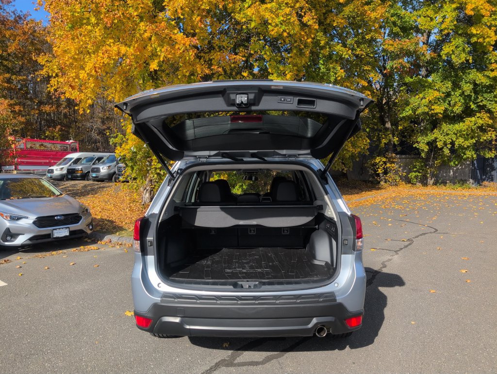 Used 2020 Subaru Forester Limited AWD/4WD image 32
