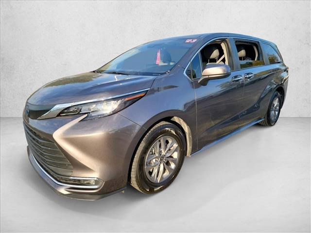 Used 2023 Toyota Sienna XLE