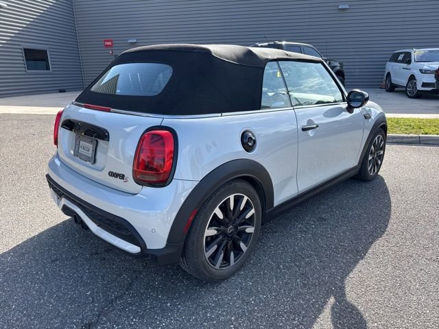 Used 2023 MINI Cooper S image 7