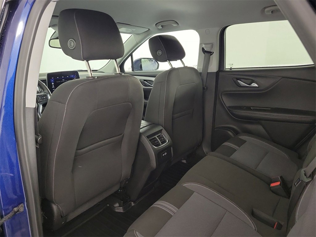Used 2023 Chevrolet Blazer LT w/ Convenience Package image 11