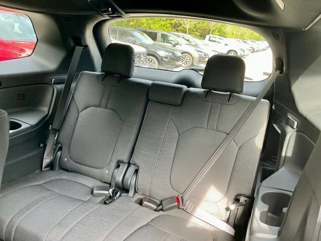 New 2026 Honda Pilot Sport image 11