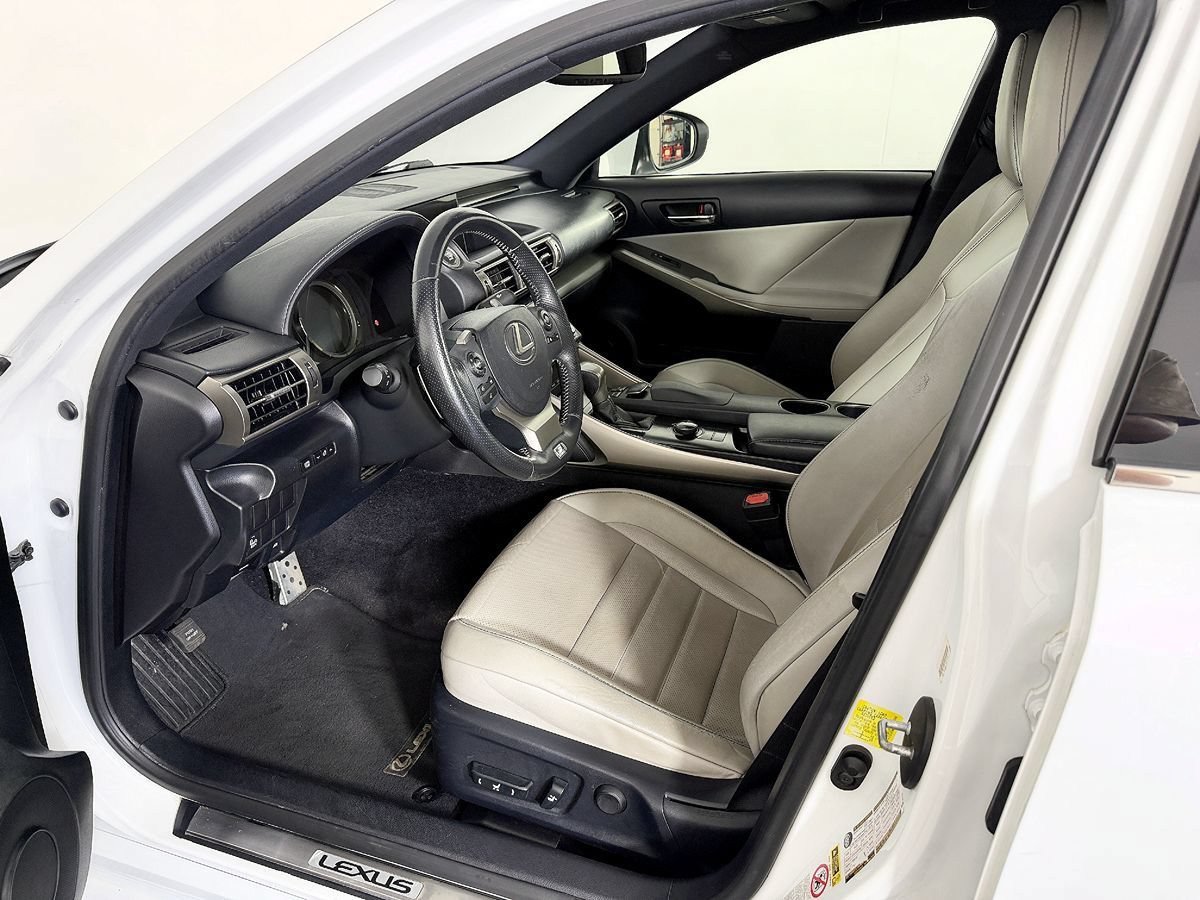 Used 2014 Lexus IS 350 AWD w/ F Sport Package image 27