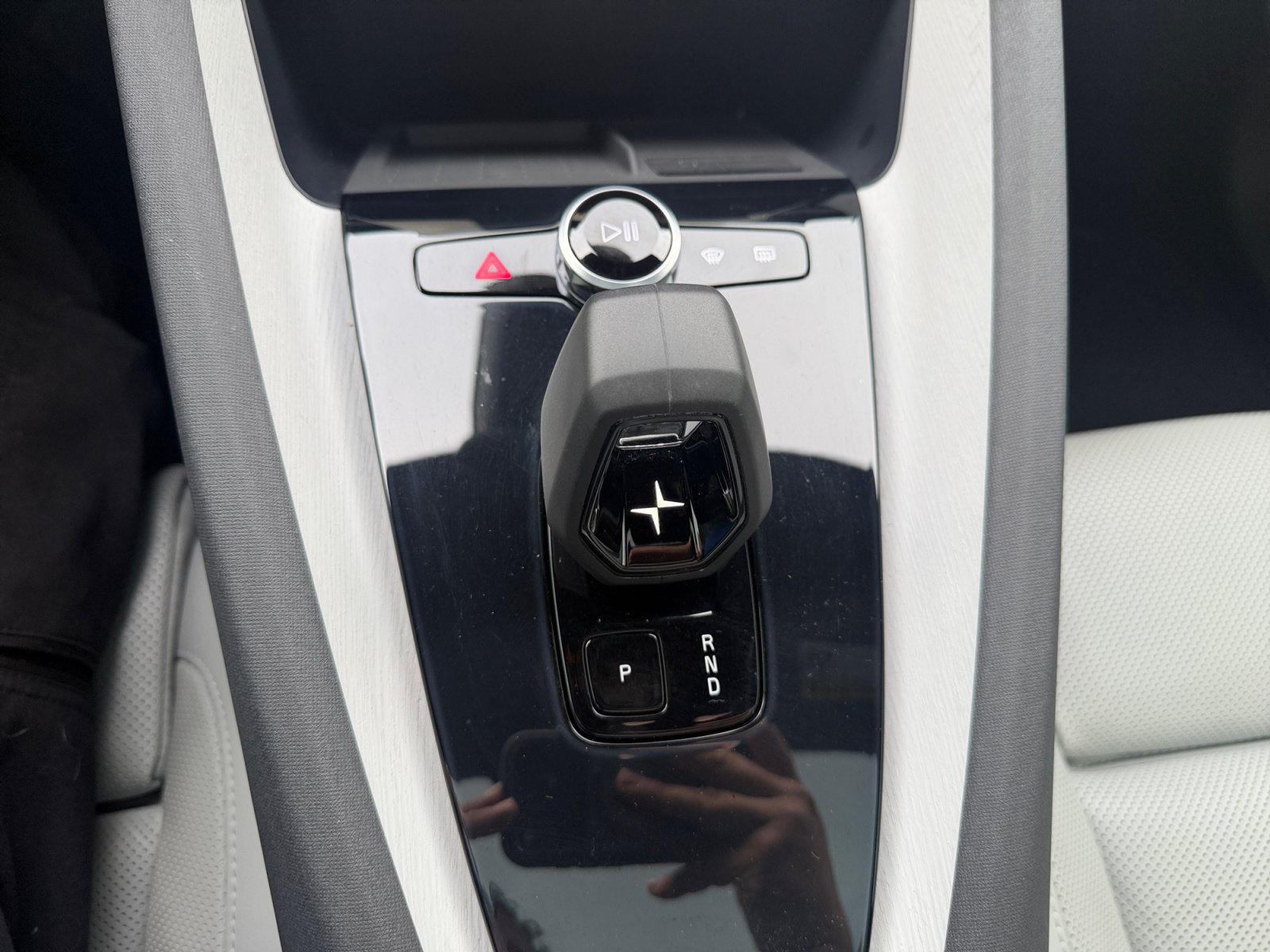 Used 2024 Polestar Polestar 2 AWD/4WD image 26