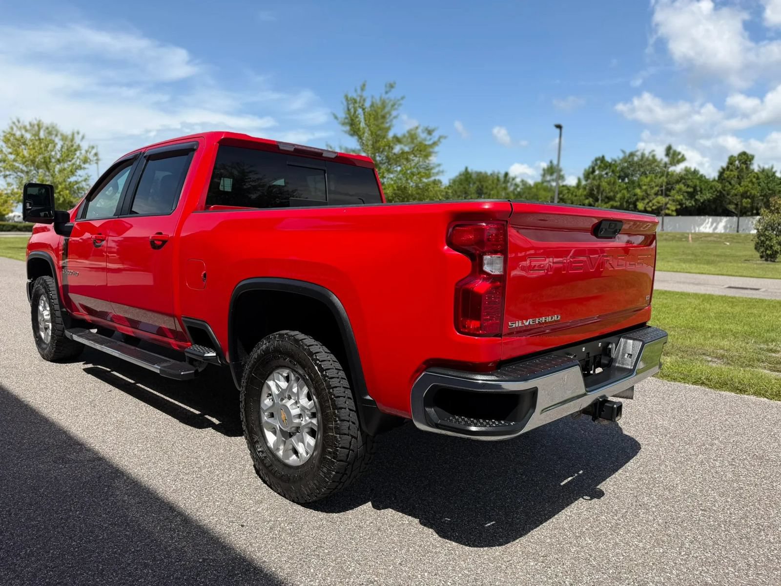 Used 2021 Chevrolet Silverado 3500 LT w/ Convenience Package AWD/4WD image 7