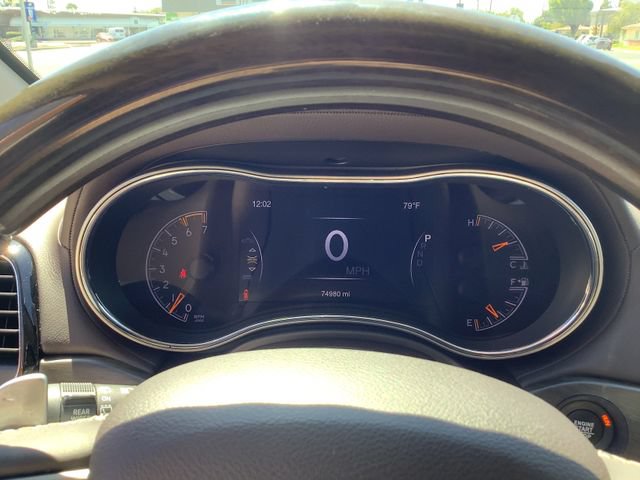 Used 2020 Jeep Grand Cherokee Overland AWD/4WD image 14
