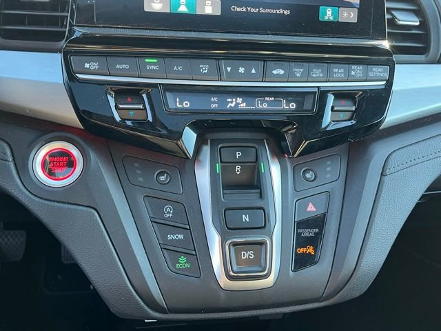 Used 2025 Honda Odyssey Sport-L image 27