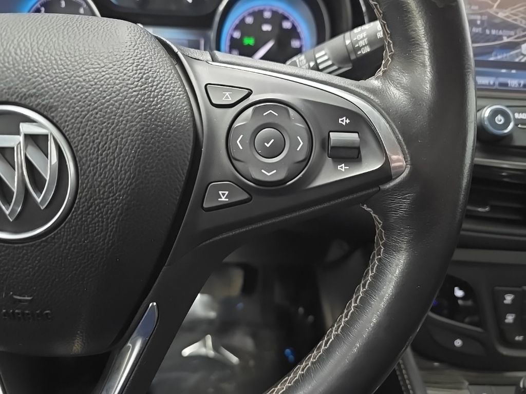 Used 2018 Buick Envision Essence image 21