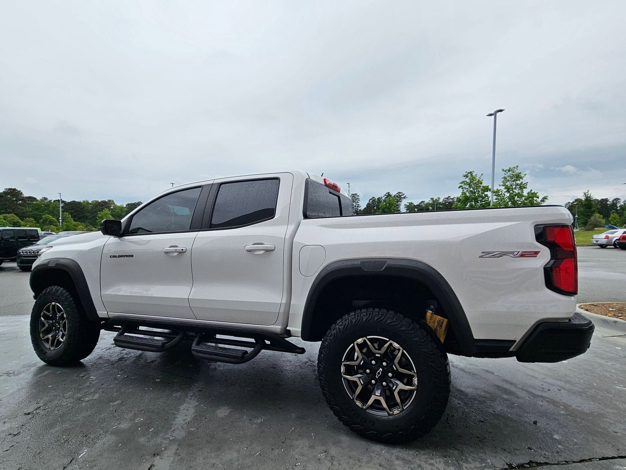 Used 2023 Chevrolet Colorado ZR2 w/ ZR2 Convenience Package III AWD/4WD image 5