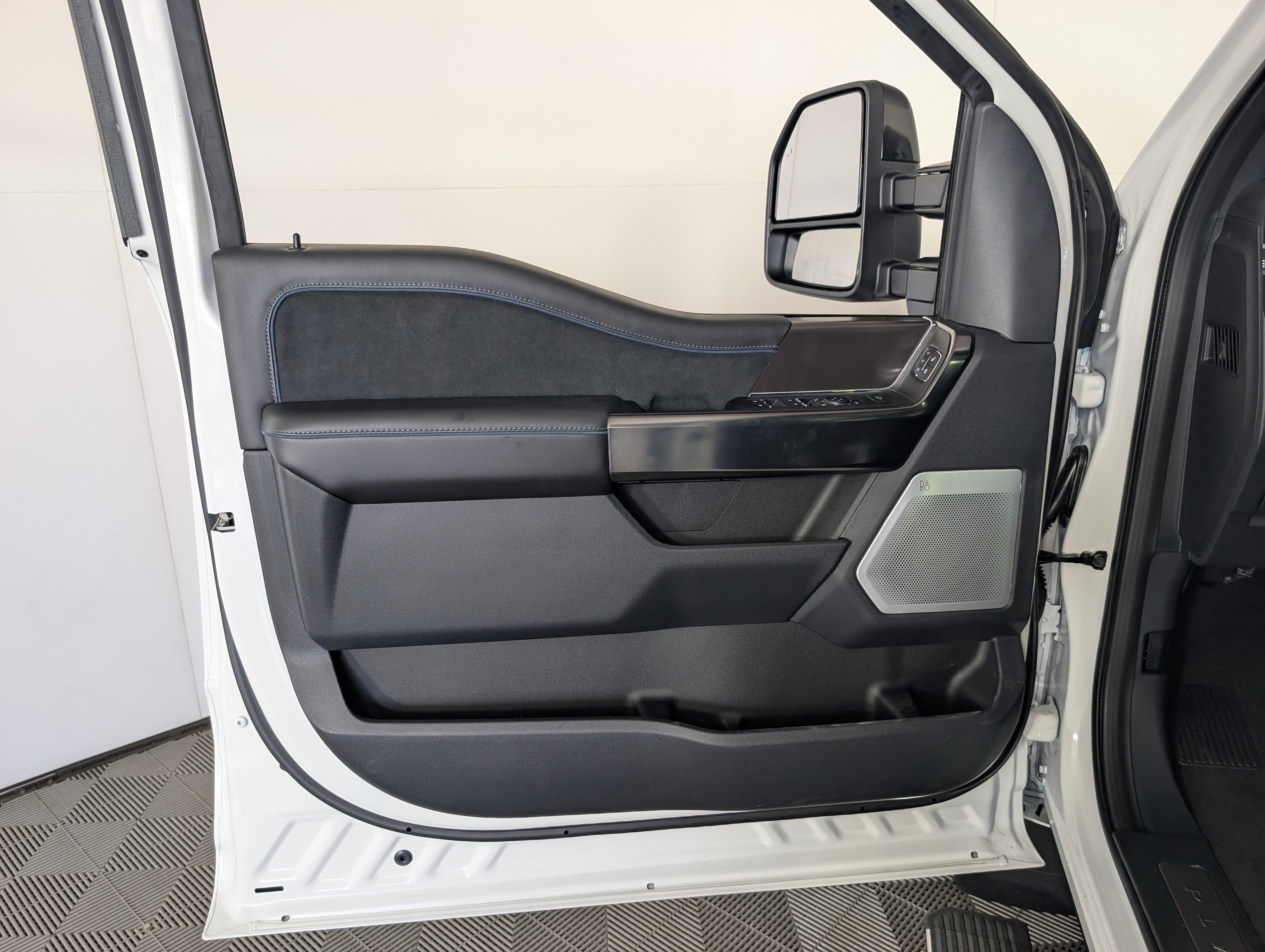 New 2026 Ford F350 Platinum image 12