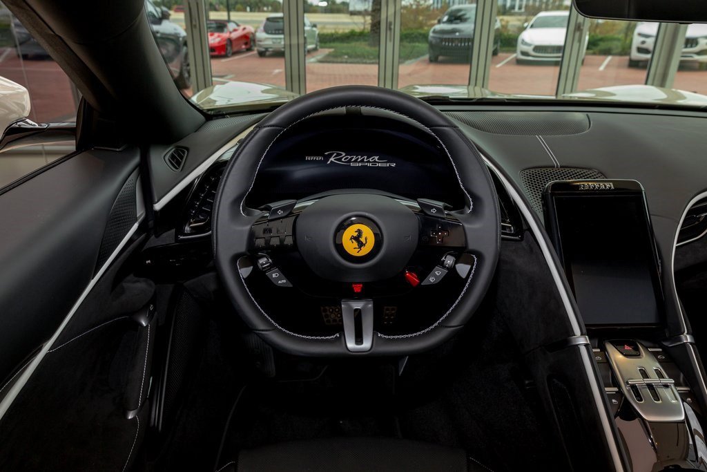 Used 2024 Ferrari Roma Spider image 26